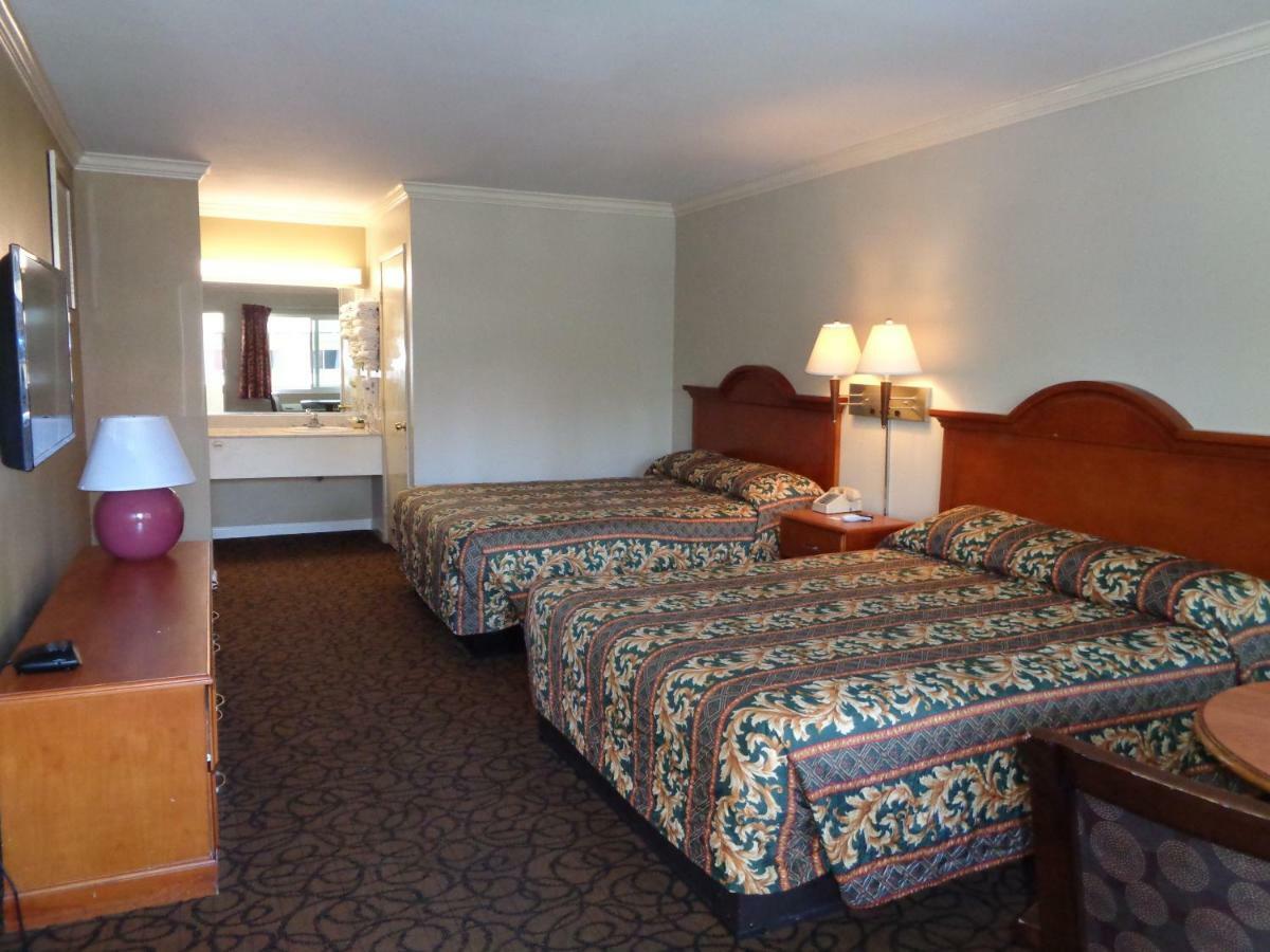 Long Beach Luxury Inn 外观 照片